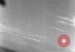 Standbild angreifenden deutschen Junkers Ju 88 Bomber europäische Theater, 1944, aus Sekunde 51 historischem Filmmaterial Videoclip 65675047693