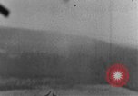 Standbild strafing des Zuges europäische Theater, 1944, aus Sekunde 16 historischem Filmmaterial Videoclip 65675047695
