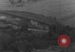 Standbild strafing des Zuges europäische Theater, 1944, aus Sekunde 19 historischem Filmmaterial Videoclip 65675047695