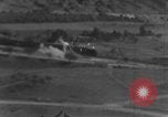 Standbild strafing des Zuges europäische Theater, 1944, aus Sekunde 34 historischem Filmmaterial Videoclip 65675047695