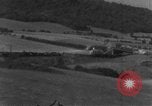 Standbild strafing des Zuges europäische Theater, 1944, aus Sekunde 39 historischem Filmmaterial Videoclip 65675047695