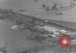 Standbild strafing des Zuges europäische Theater, 1944, aus Sekunde 44 historischem Filmmaterial Videoclip 65675047695