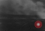 Image de bombardements de la locomotive théâtre européen, 1944, de la seconde 24 séquences d'archives historiques vidéo 65675047697