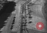 Standbild strafing des Zuges europäische Theater, 1944, aus Sekunde 52 historischem Filmmaterial Videoclip 65675047698