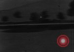 Standbild strafing des Staplers europäische Theater, 1944, aus Sekunde 5 historischem Filmmaterial Videoclip 65675047699