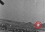 Standbild strafing des Staplers europäische Theater, 1944, aus Sekunde 8 historischem Filmmaterial Videoclip 65675047699