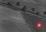 Standbild strafing des Staplers europäische Theater, 1944, aus Sekunde 16 historischem Filmmaterial Videoclip 65675047699