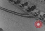 Standbild strafing des Staplers europäische Theater, 1944, aus Sekunde 41 historischem Filmmaterial Videoclip 65675047699