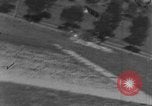 Standbild strafing des Staplers europäische Theater, 1944, aus Sekunde 52 historischem Filmmaterial Videoclip 65675047699