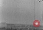Standbild strafing des Staplers europäische Theater, 1944, aus Sekunde 58 historischem Filmmaterial Videoclip 65675047699