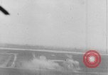 Standbild strafing des Staplers europäische Theater, 1944, aus Sekunde 9 historischem Filmmaterial Videoclip 65675047700