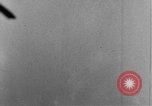 Standbild strafing des Staplers europäische Theater, 1944, aus Sekunde 26 historischem Filmmaterial Videoclip 65675047700
