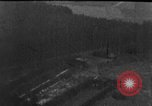 Standbild strafing Boden Ziel europäische Theater, 1944, aus Sekunde 14 historischem Filmmaterial Videoclip 65675047716