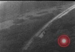 Standbild strafing Boden Ziel europäische Theater, 1944, aus Sekunde 18 historischem Filmmaterial Videoclip 65675047716
