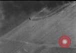 Standbild strafing Boden Ziel europäische Theater, 1944, aus Sekunde 37 historischem Filmmaterial Videoclip 65675047716