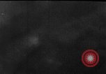 Standbild strafing Boden Ziel europäische Theater, 1944, aus Sekunde 42 historischem Filmmaterial Videoclip 65675047716