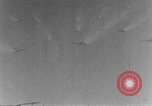 Standbild Bildung von P-47 Thunderbolt Kampfflugzeugen europäische Theater, 1944, aus Sekunde 40 historischem Filmmaterial Videoclip 65675047724