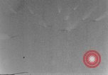 Standbild Bildung von P-47 Thunderbolt Kampfflugzeugen europäische Theater, 1944, aus Sekunde 49 historischem Filmmaterial Videoclip 65675047724