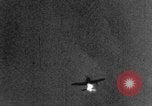 Standbild Gun camera footage zeigen Fw-190 Hit und brennen Deutschland, 1944, aus Sekunde 20 historischem Filmmaterial Videoclip 65675047726