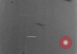 Standbild strafing Lokomotive europäische Theater, 1944, aus Sekunde 8 historischem Filmmaterial Videoclip 65675047727