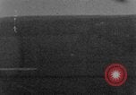 Standbild strafing Lokomotive europäische Theater, 1944, aus Sekunde 24 historischem Filmmaterial Videoclip 65675047727