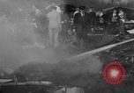 Standbild Wracks von abgestürzten Flugzeug Brüssel Belgien, 1961, aus Sekunde 17 historischem Filmmaterial Videoclip 65675047740