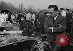 Standbild Wracks von abgestürzten Flugzeug Brüssel Belgien, 1961, aus Sekunde 40 historischem Filmmaterial Videoclip 65675047740
