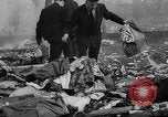Standbild Wracks von abgestürzten Flugzeug Brüssel Belgien, 1961, aus Sekunde 49 historischem Filmmaterial Videoclip 65675047740