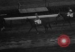 Standbild American Derby Chicago Illinois Washington Park USA, 1956, aus Sekunde 13 historischem Filmmaterial Videoclip 65675047756