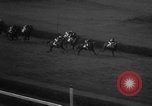 Standbild American Derby Chicago Illinois Washington Park USA, 1956, aus Sekunde 27 historischem Filmmaterial Videoclip 65675047756