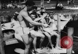 Immagine di Gli amanti dello sci d'acqua Cypress Gardens Florida USA, 1956, secondo 11 filmato di repertorio 65675047757