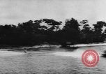 Immagine di Gli amanti dello sci d'acqua Cypress Gardens Florida USA, 1956, secondo 16 filmato di repertorio 65675047757