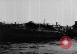 Immagine di Nave incidente Delaware River USA, 1957, secondo 11 filmato di repertorio 65675047759