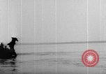 Immagine di Nave incidente Delaware River USA, 1957, secondo 14 filmato di repertorio 65675047759