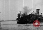 Immagine di Nave incidente Delaware River USA, 1957, secondo 18 filmato di repertorio 65675047759