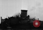 Immagine di Nave incidente Delaware River USA, 1957, secondo 23 filmato di repertorio 65675047759