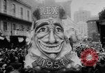 Standbild Mardi Gras Parade New Orleans Louisiana USA, 1957, aus Sekunde 5 historischem Filmmaterial Videoclip 65675047761