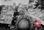 Standbild Mardi Gras Parade New Orleans Louisiana USA, 1957, aus Sekunde 8 historischem Filmmaterial Videoclip 65675047761