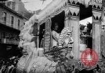 Standbild Mardi Gras Parade New Orleans Louisiana USA, 1957, aus Sekunde 23 historischem Filmmaterial Videoclip 65675047761
