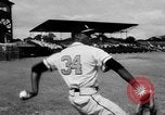 Standbild Milwaukee Braves Team Bradenton Florida USA, 1957, aus Sekunde 26 historischem Filmmaterial Videoclip 65675047762
