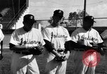 Standbild Milwaukee Braves Team Bradenton Florida USA, 1957, aus Sekunde 61 historischem Filmmaterial Videoclip 65675047762