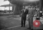 Immagine di Aviatore americano Howard Hughes United States USA, 1947, secondo 6 filmato di repertorio 65675047764