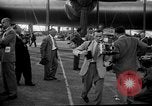 Immagine di Aviatore americano Howard Hughes United States USA, 1947, secondo 14 filmato di repertorio 65675047764