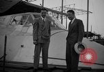 Immagine di Aviatore americano Howard Hughes United States USA, 1947, secondo 35 filmato di repertorio 65675047764