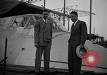 Immagine di Aviatore americano Howard Hughes United States USA, 1947, secondo 36 filmato di repertorio 65675047764