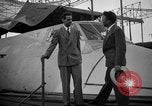 Immagine di Aviatore americano Howard Hughes United States USA, 1947, secondo 43 filmato di repertorio 65675047764