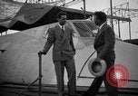 Immagine di Aviatore americano Howard Hughes United States USA, 1947, secondo 44 filmato di repertorio 65675047764