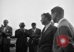 Immagine di Aviatore americano Howard Hughes United States USA, 1947, secondo 50 filmato di repertorio 65675047764