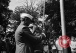 Image cérémonie de lever du drapeau national l'Inde, 1947, de la seconde 12 séquences d'archives historiques vidéo 65675047765