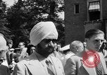 Image cérémonie de lever du drapeau national l'Inde, 1947, de la seconde 23 séquences d'archives historiques vidéo 65675047765